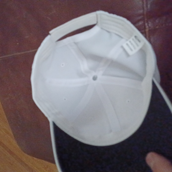 Gamma Hat - Picture 3 of 3